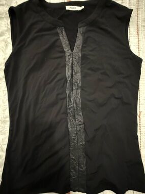 Ricki's Black Sleeveless Blouse with Center Trim